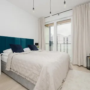 https://apt-stylish-with-parking-by-renters.warsawhotelspoland.com